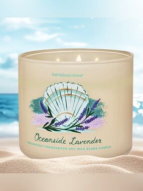 🆕BATH & BODY WORKS 3 WICK CANDLE/OCEANSIDE LAVENDER